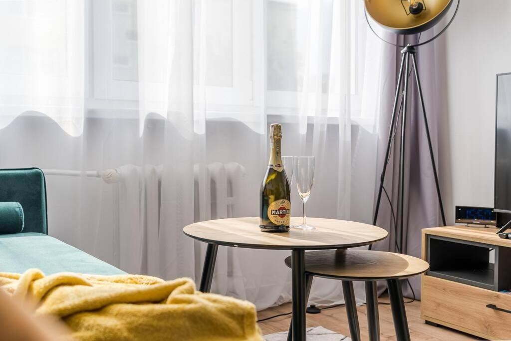 Uroczy Apartament 2 Pokoje - 10 Min Do Morza! Гданськ Екстер'єр фото